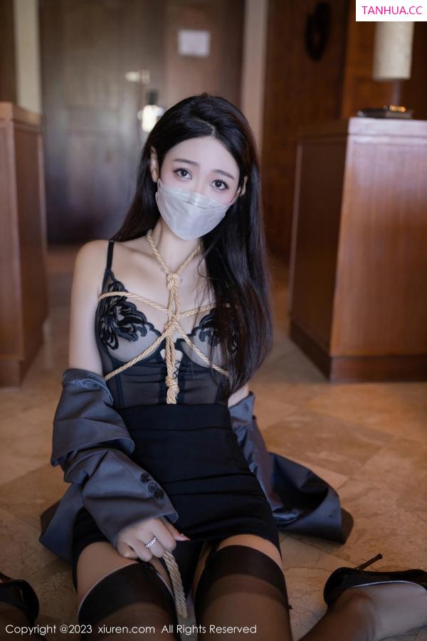 唐安琪  [XiuRen]高清写真图 2023.05.29 No.6821 唐安琪 黑丝美腿第9张图片